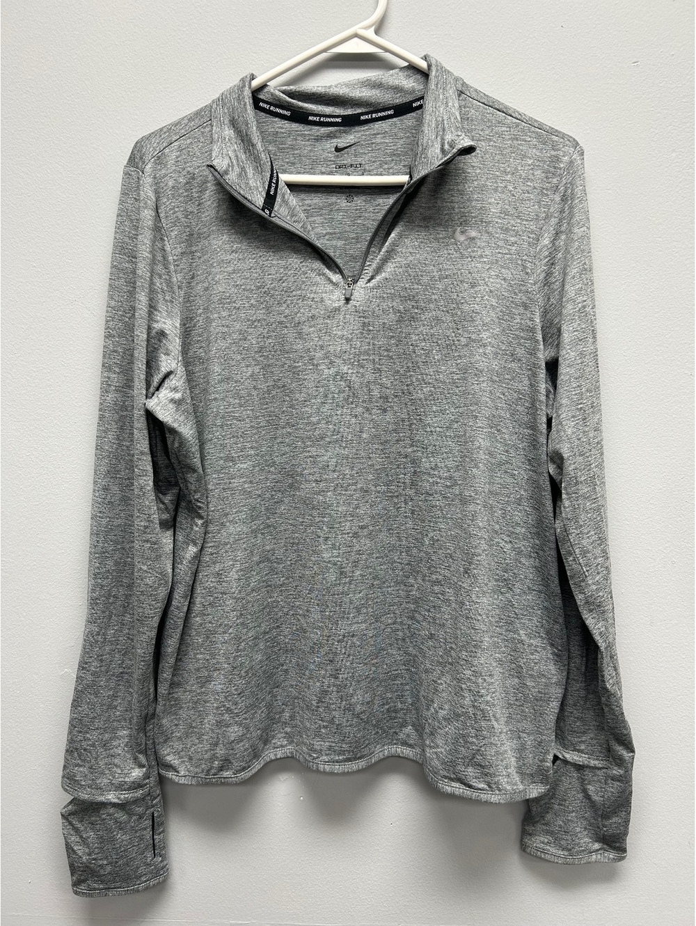 Nike Women's Gray Running Half-Zip Pullover Long Sleeve Top